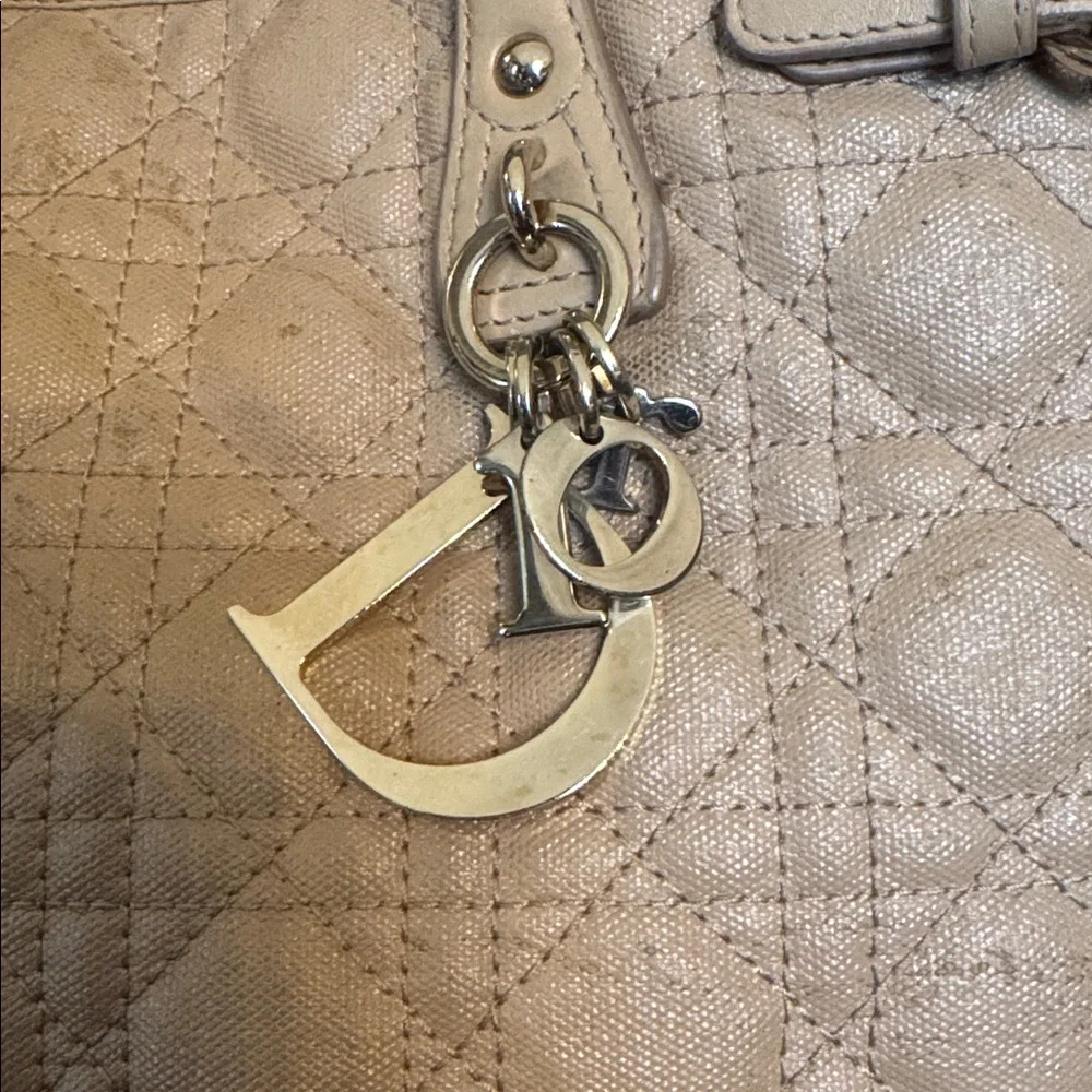 Christian Dior Authentic Cannage 🛠️ Project Bag 🛠️ - Picture 2 of 9